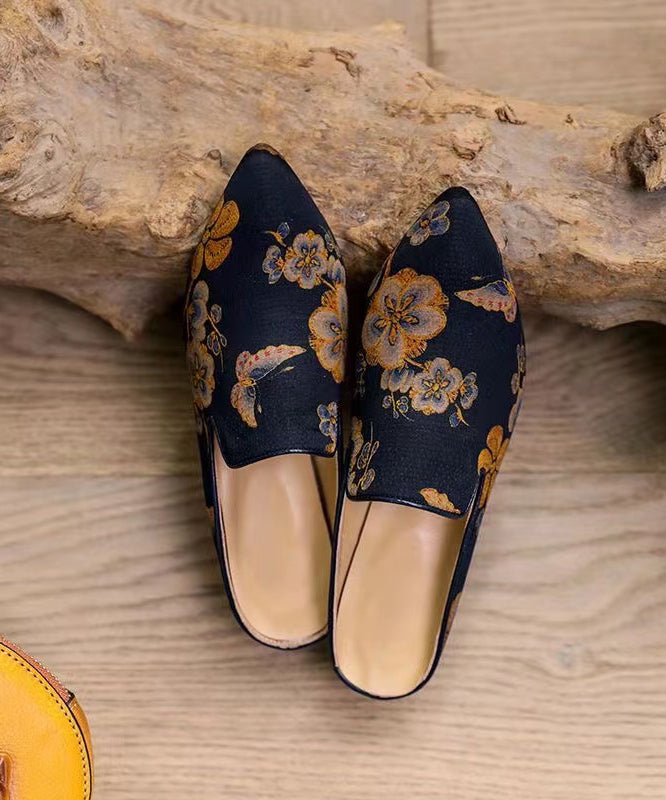 Chic Orthopedic Sandals with Unique Design