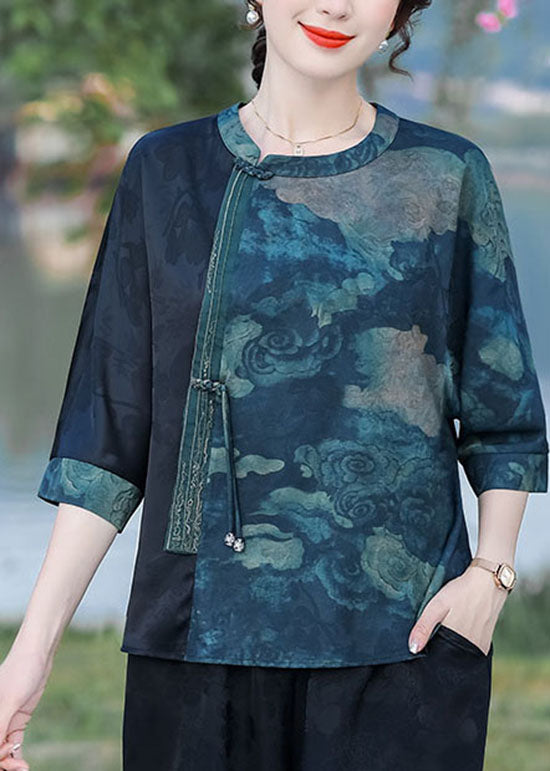 Beautifully Finished Shirt in a Timeless Design