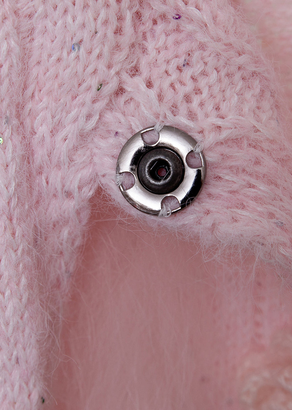Classic Vintage Sweater with a Flattering Fit
