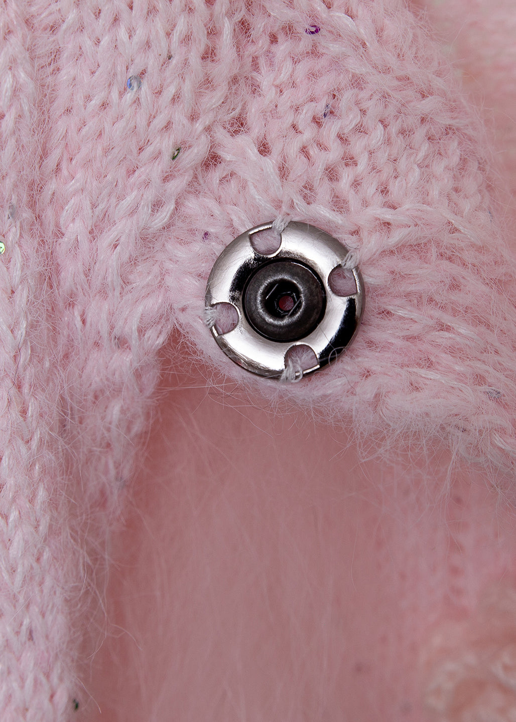 Classic Vintage Sweater with a Flattering Fit