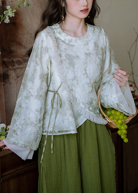 Beautifully Finished Blouse in a Timeless Design