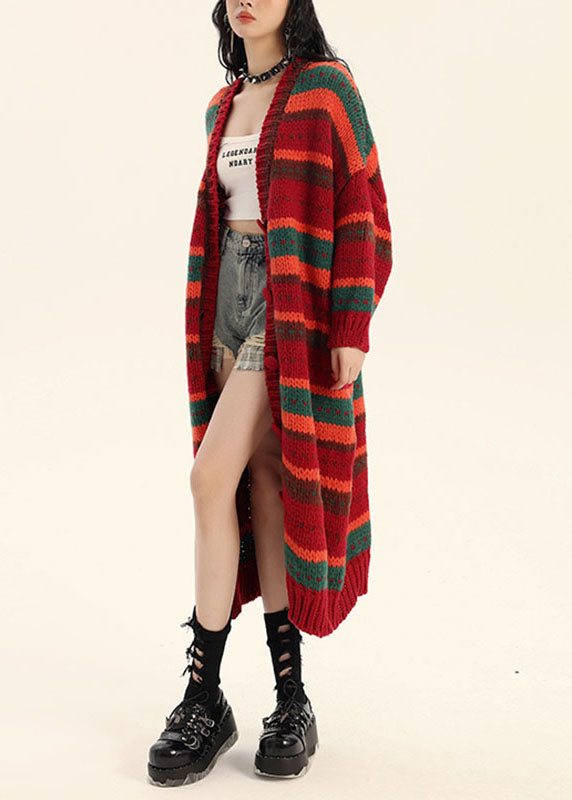 Well Tailored Coat with a Graceful Silhouette