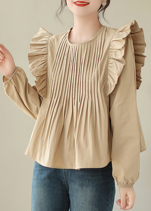 Well Tailored Shirt with a Graceful Silhouette