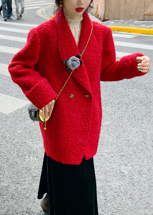 Elegantly Styled Coat for Everyday Wear