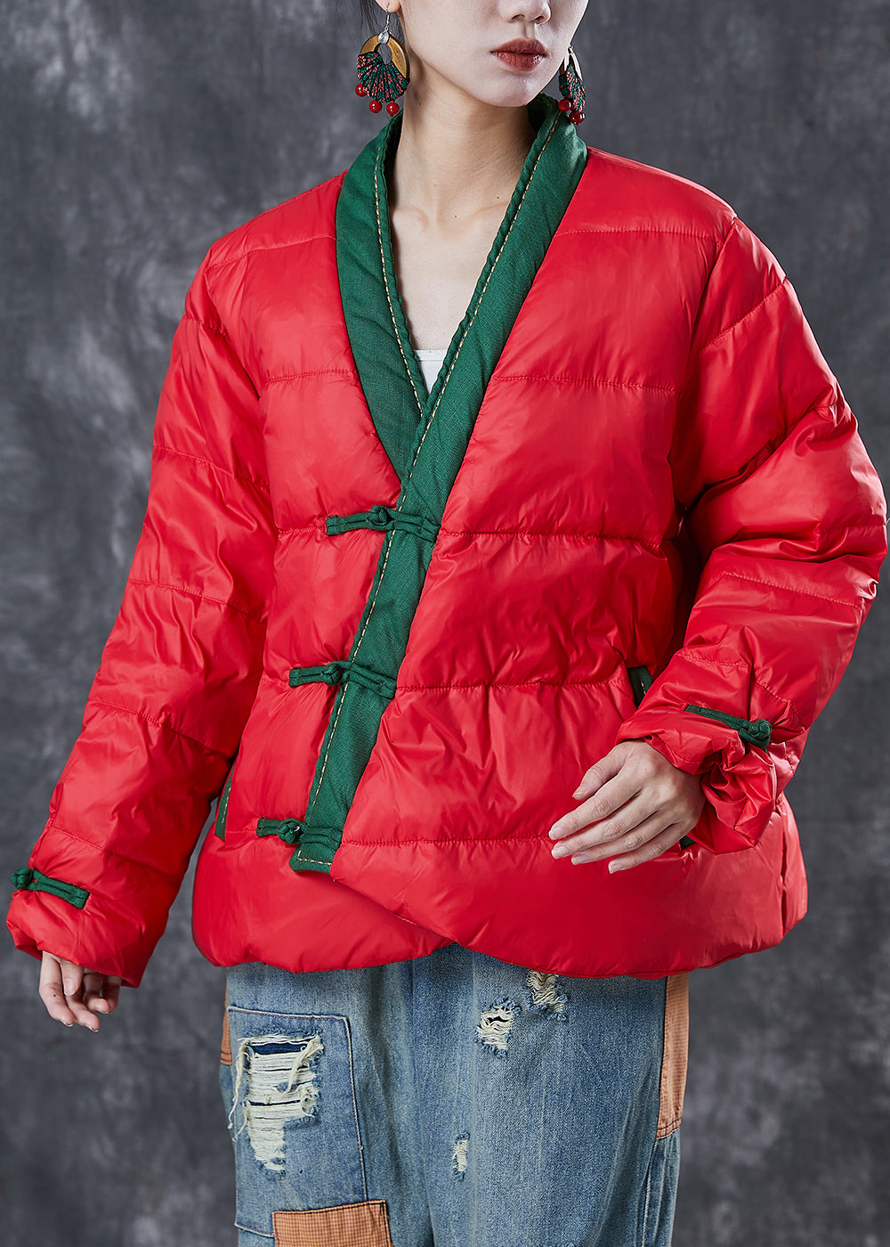 Beautifully Finished Coat in a Timeless Design