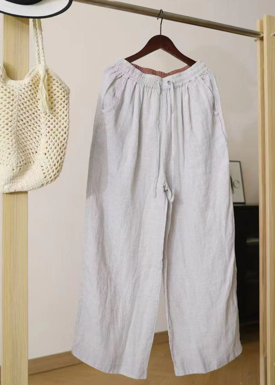 Beautifully Finished Pants in a Timeless Design