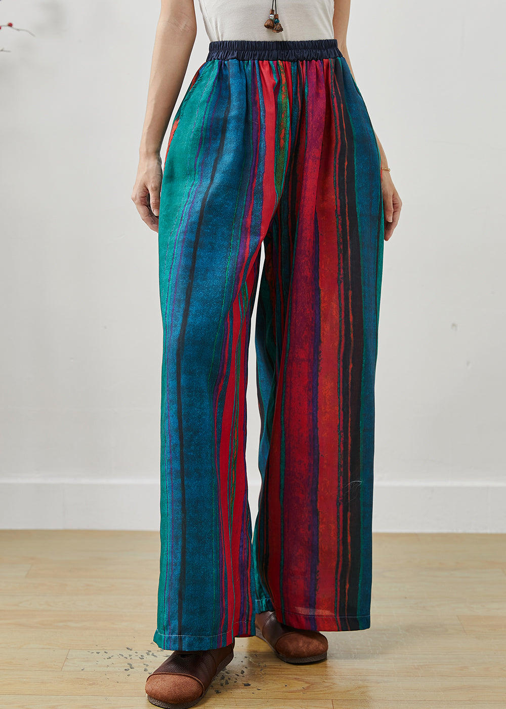 Beautifully Finished Pants in a Timeless Design