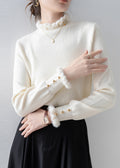Effortlessly Elegant Sweater with a Timeless Design