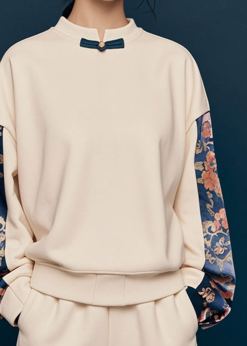 Well Tailored Shirt with a Graceful Silhouette