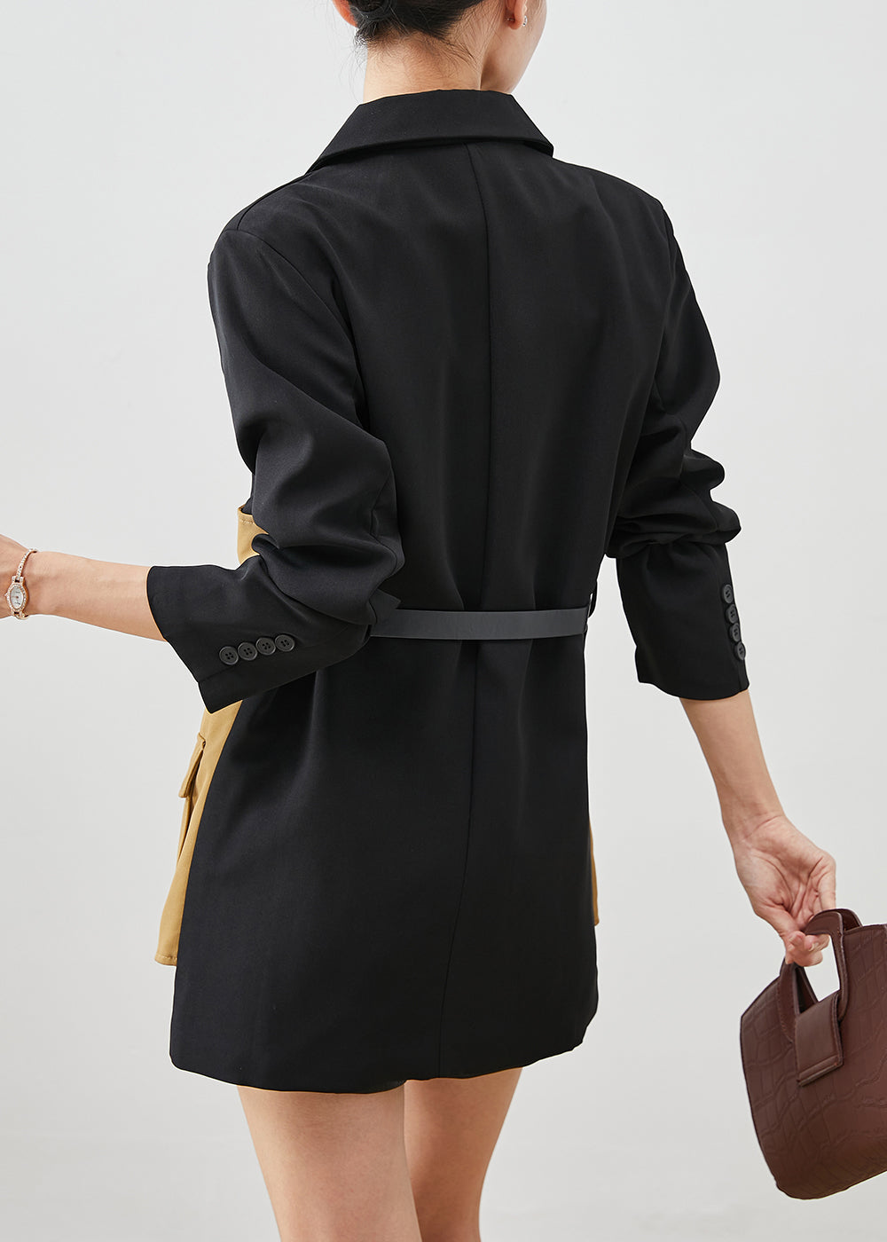 Classic Vintage & Enduringly Stylish Coat