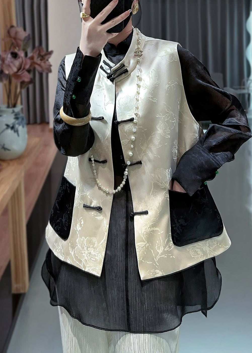 Polished Coat with an Effortless Classic Look