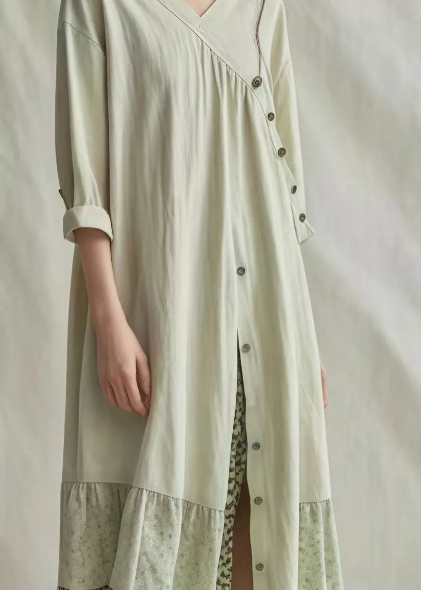 A Vintage Style Dress with Delicate Timeless Details