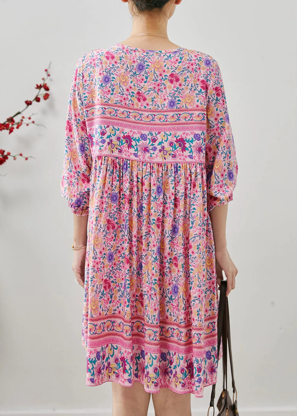 Gracefully Styled Dress for Any Occasion