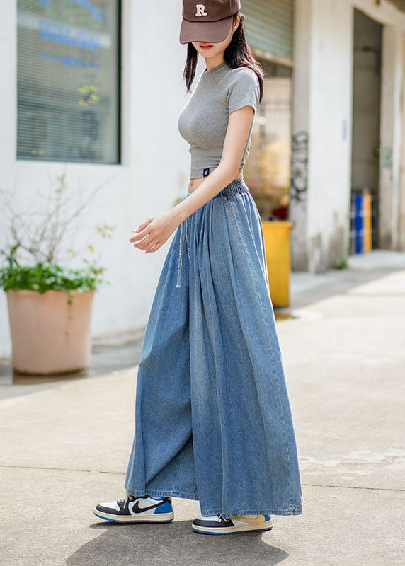 Effortlessly Elegant Pants with a Timeless Design
