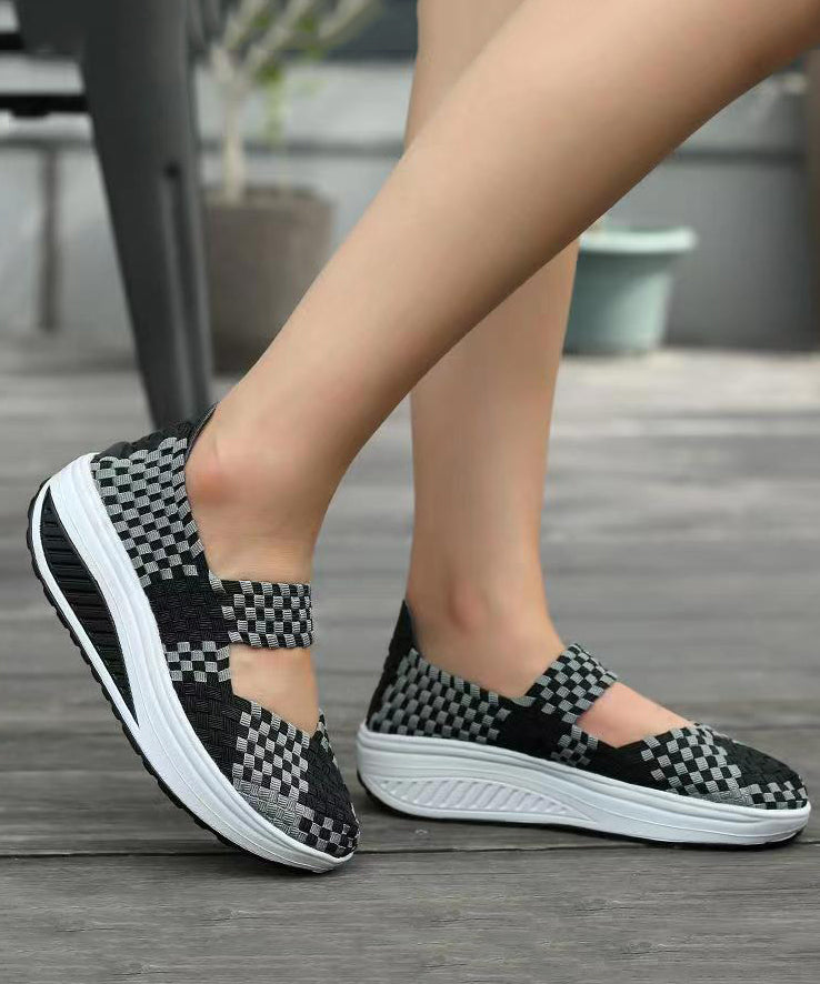 Graceful Orthopedic Heels for Modern Look