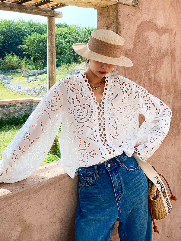 Elegantly Styled Blouse for Everyday Wear