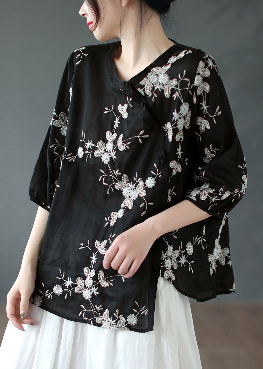 Well Tailored Shirt with a Graceful Silhouette