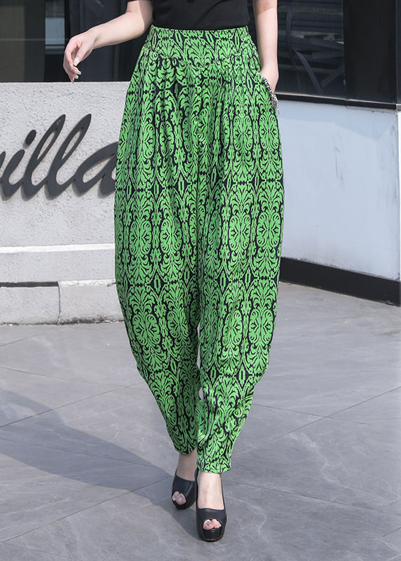 A Vintage Style Pants with Delicate Timeless Details