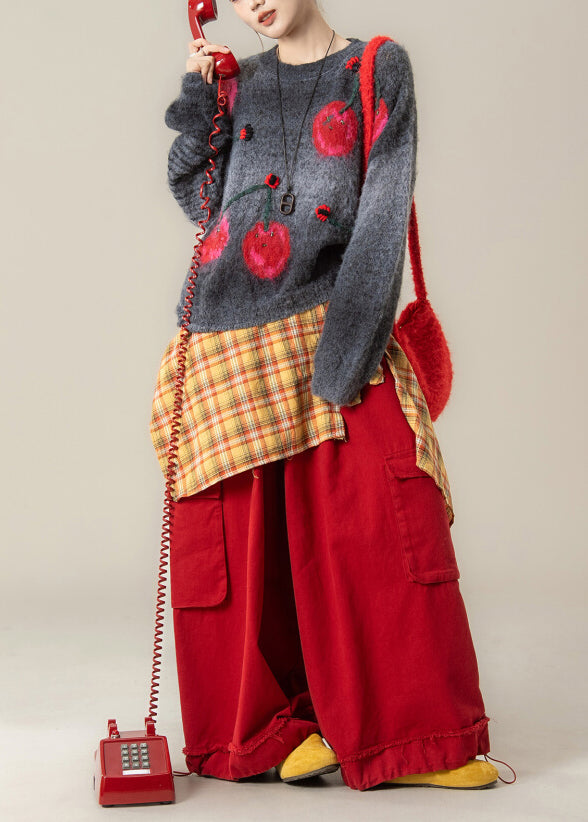 Classic Vintage Sweater with a Flattering Fit