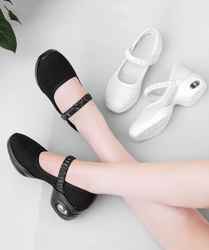 Graceful Orthopedic Shoes for Modern Look