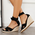 Graceful Orthopedic Sandals for Modern Look