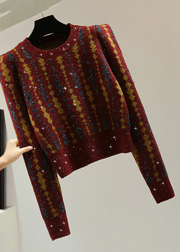 Effortlessly Elegant Sweater with a Timeless Design