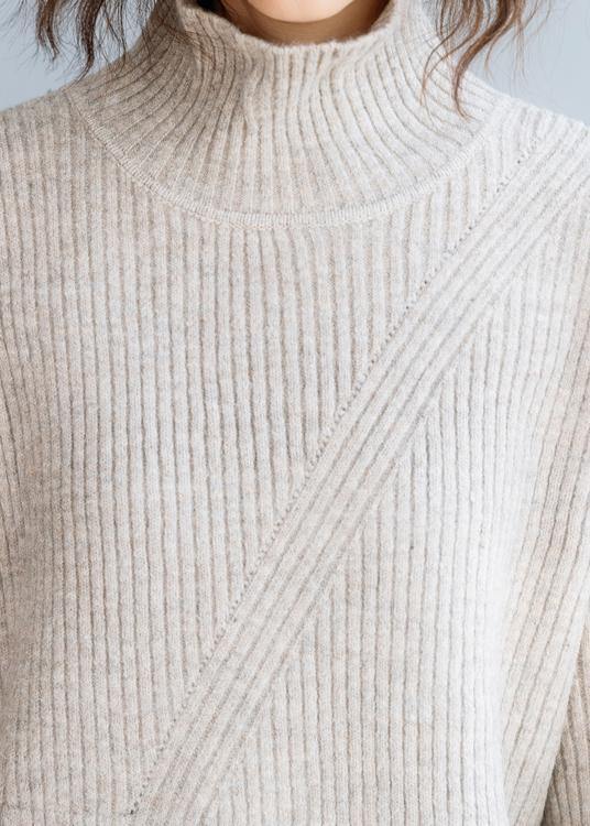 Gracefully Styled Top for Any Occasion