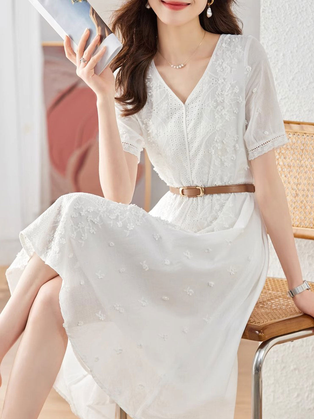 Beautifully Crafted Dress in a Classic Style