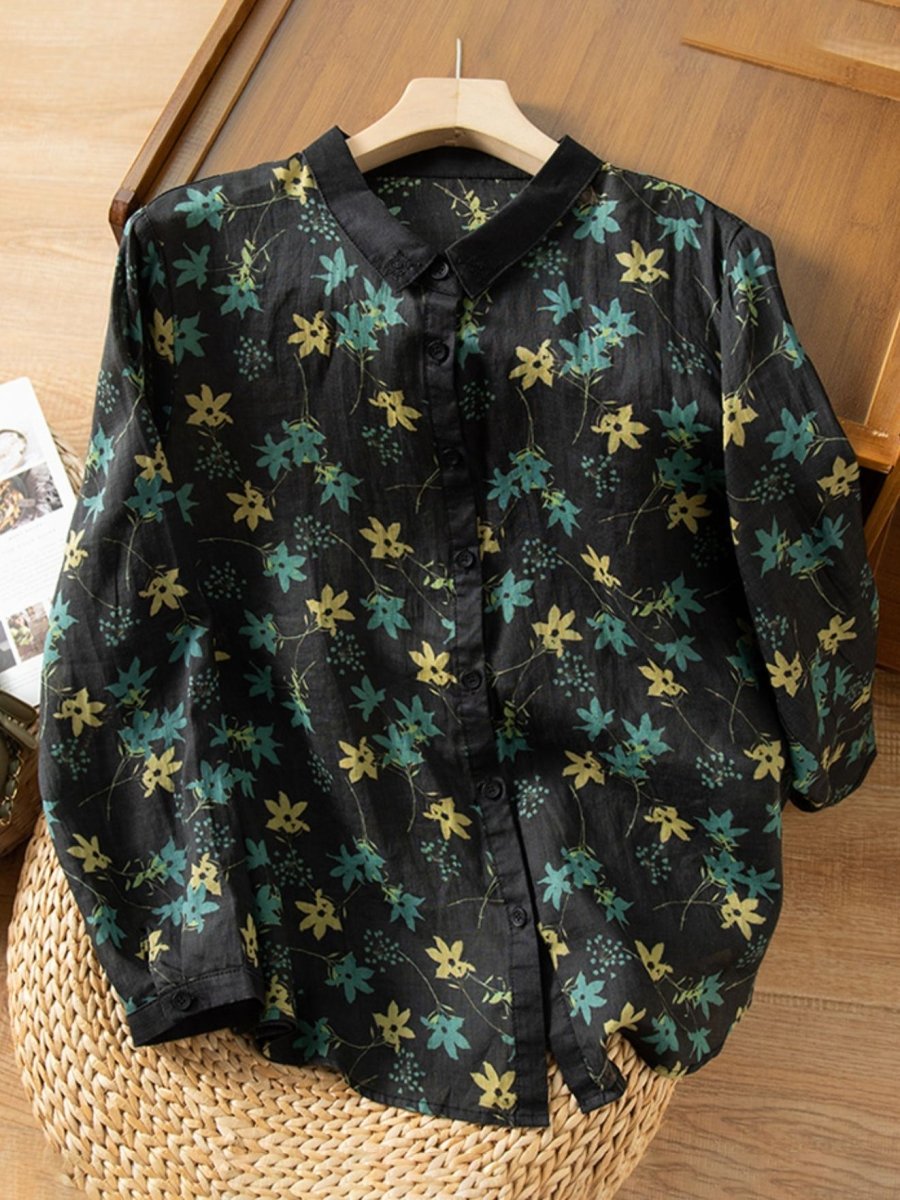 Classic Vintage Shirt with a Flattering Fit