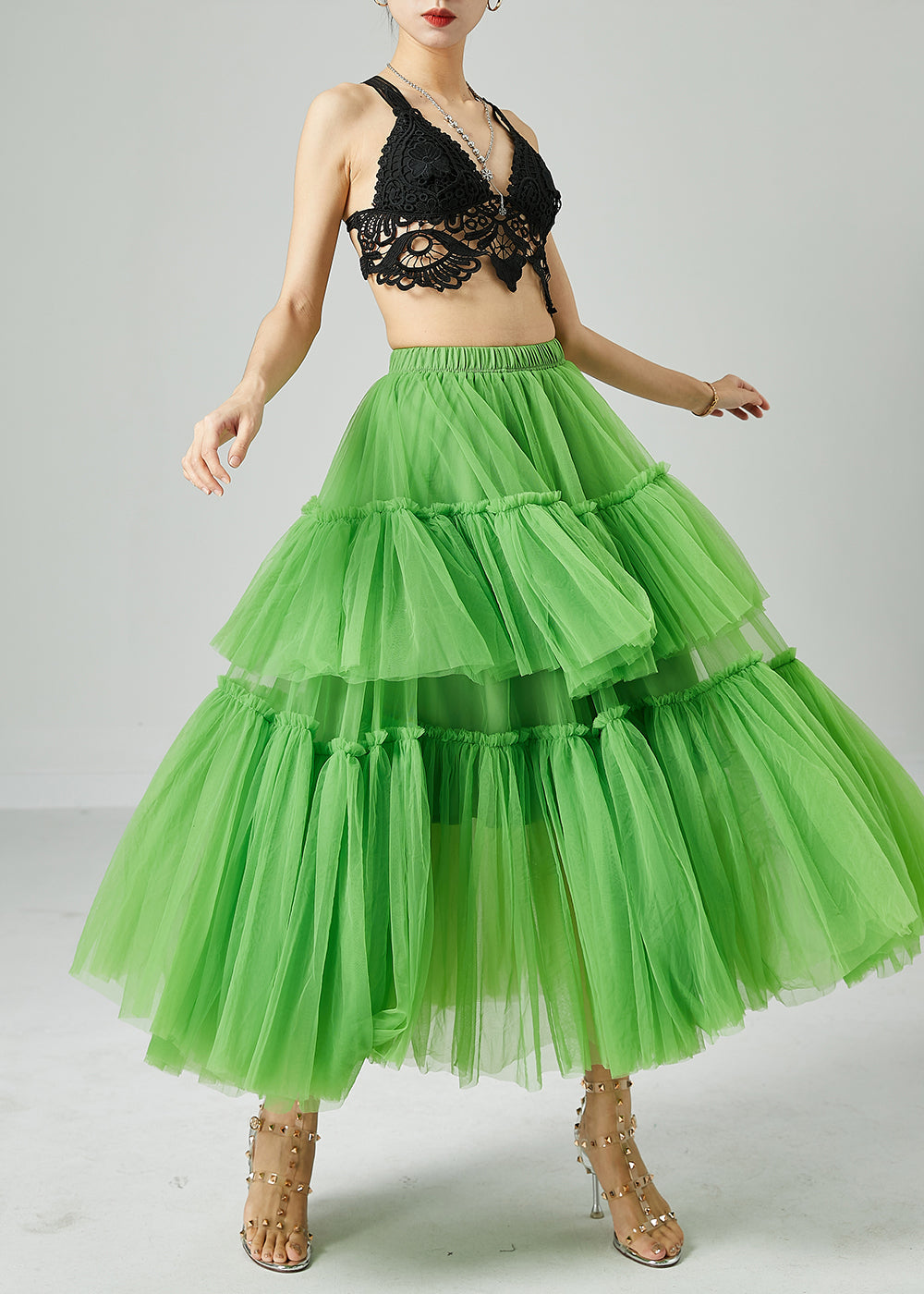 Well Tailored Garment with a Graceful Silhouette