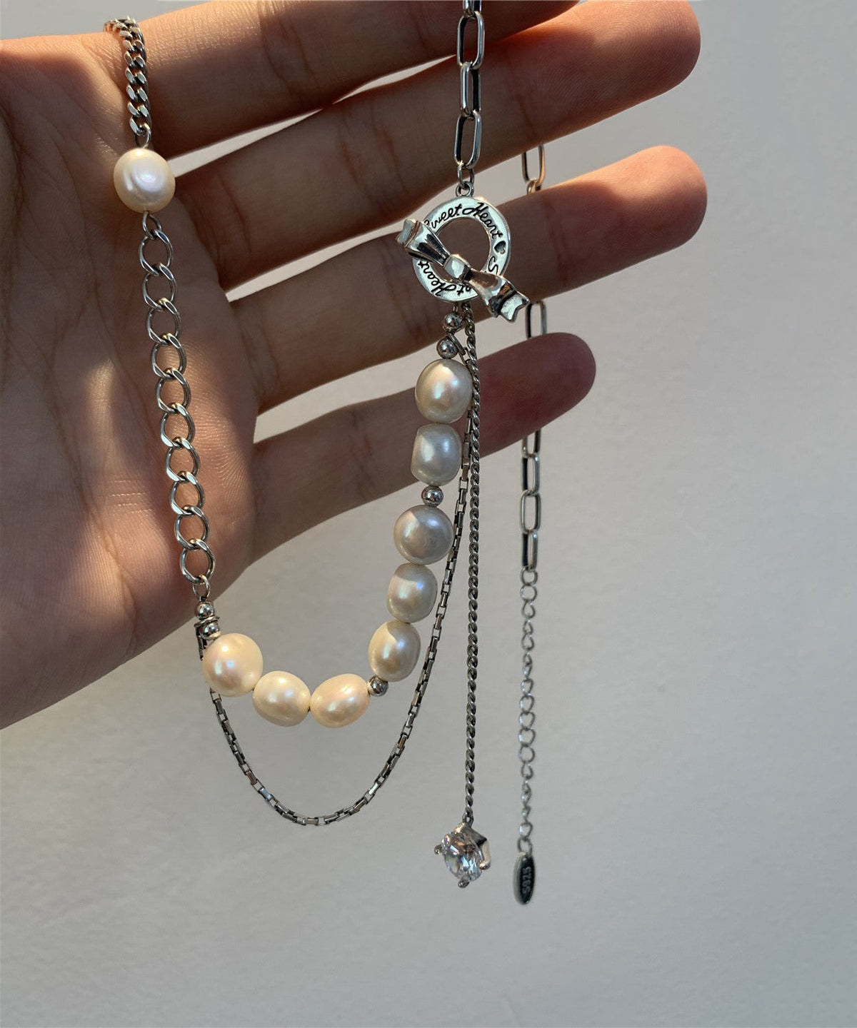 Stunning Pearl Necklace for Daily Wear