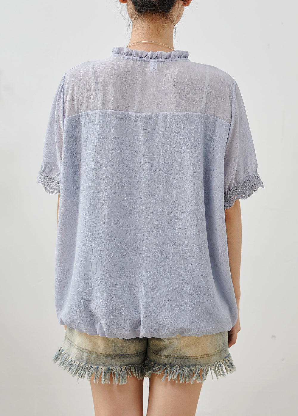 Elegantly Styled Shirt for Everyday Wear