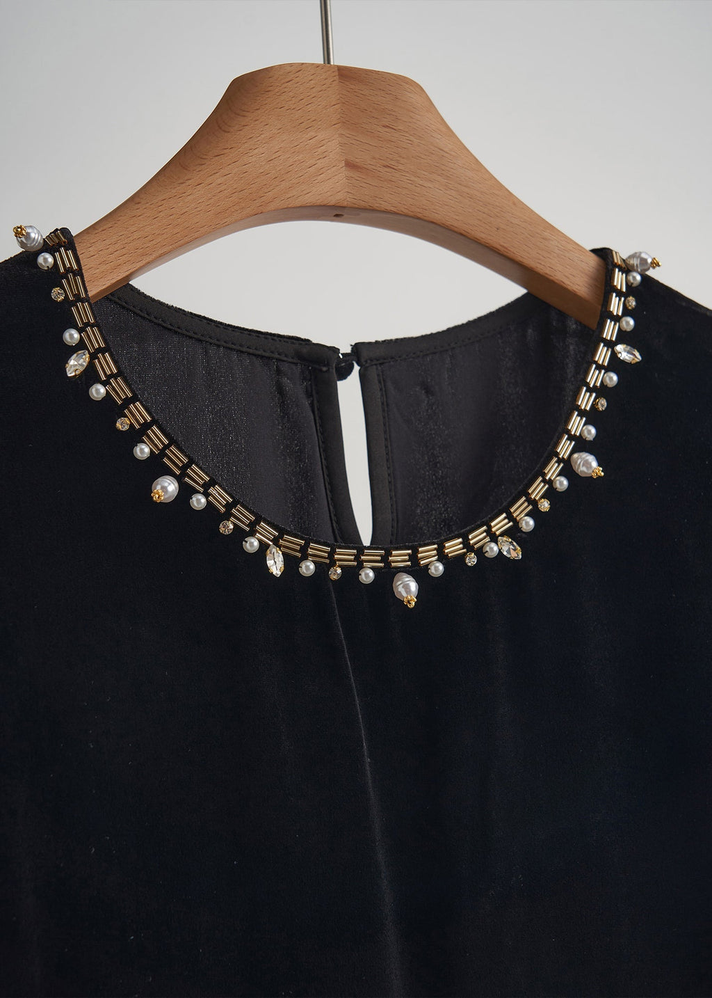 Classic Vintage & Enduringly Stylish Garment