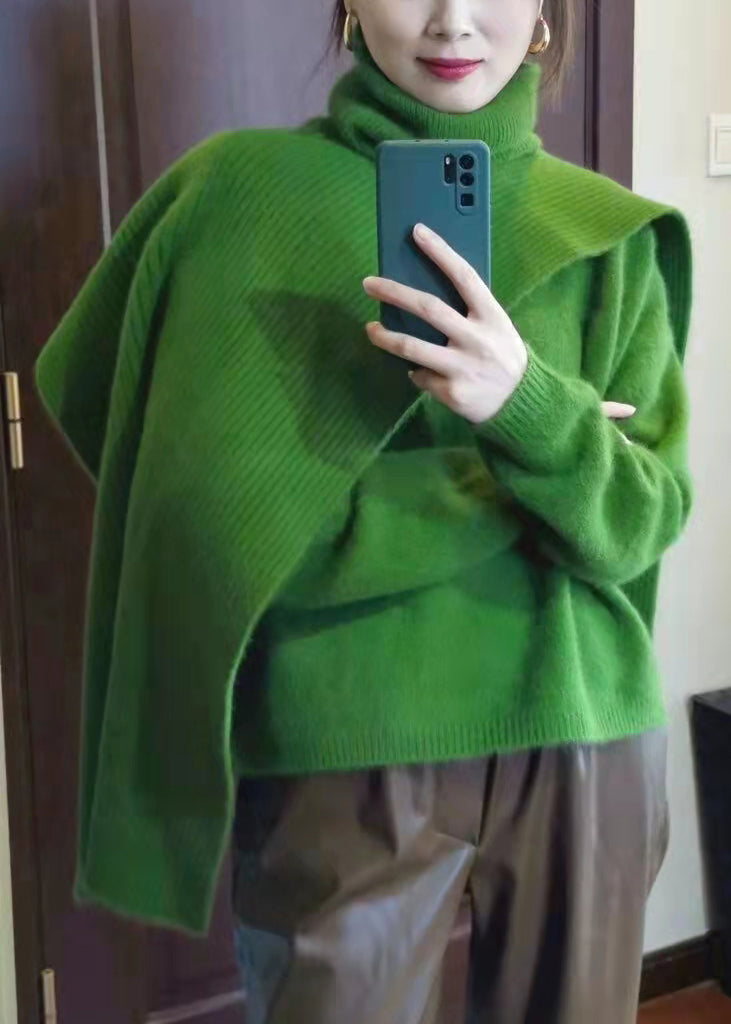 Gracefully Styled Sweater for Any Occasion