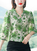 Effortlessly Elegant Shirt with a Timeless Design
