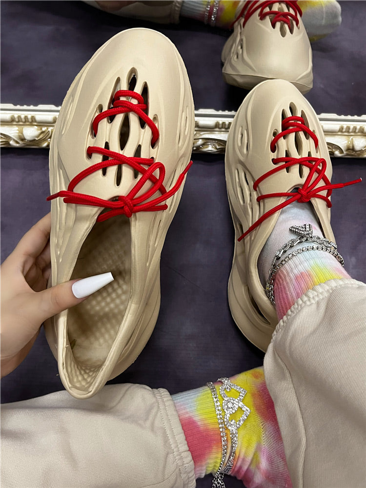 Chic Orthopedic Flats with Unique Design