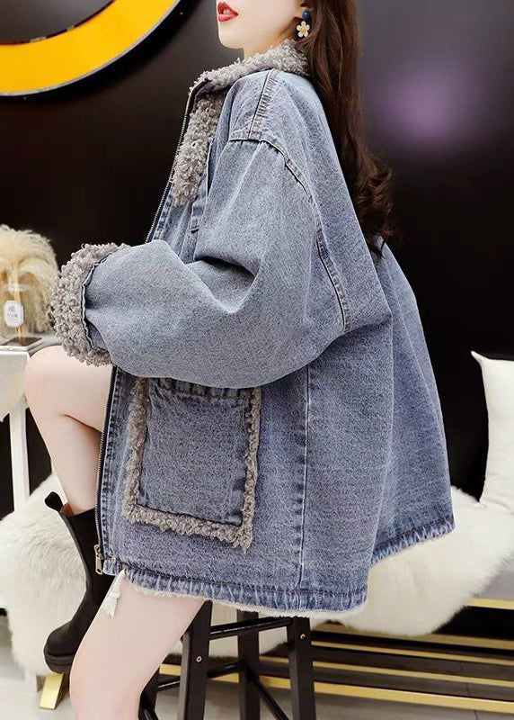 Classic Vintage Coat with a Flattering Fit