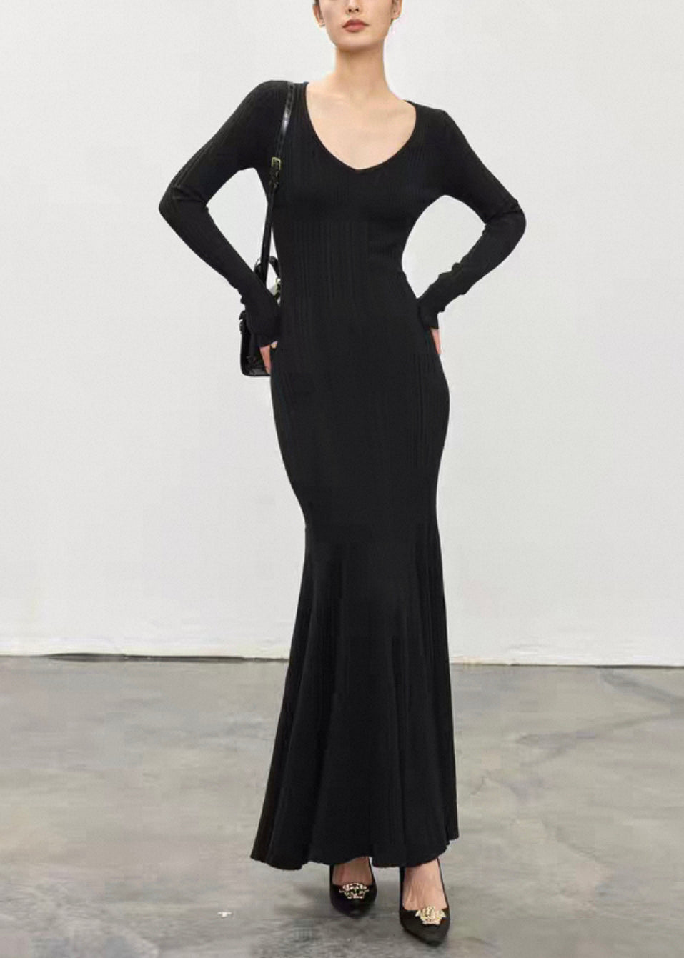 Gracefully Styled Dress for Any Occasion