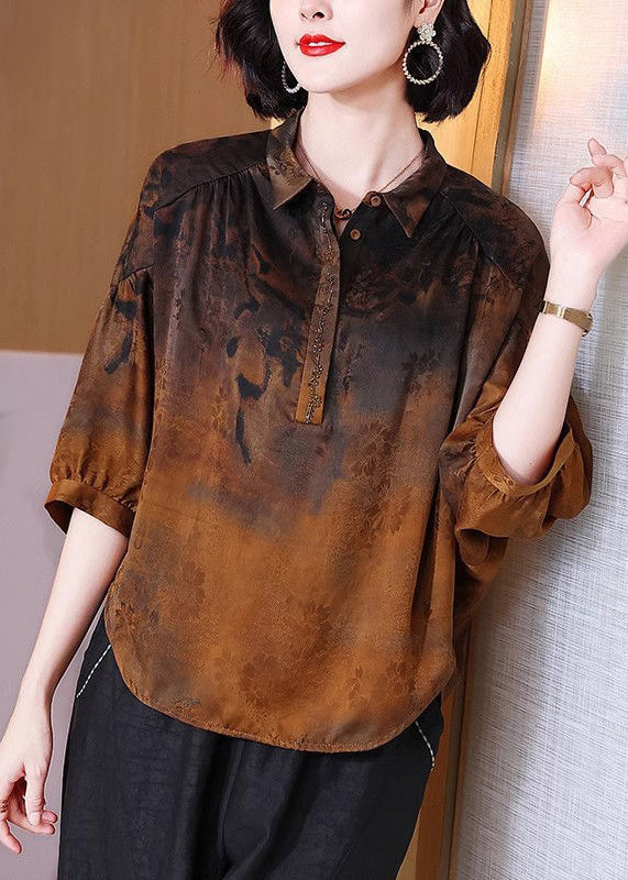 Gracefully Styled Blouse for Any Occasion
