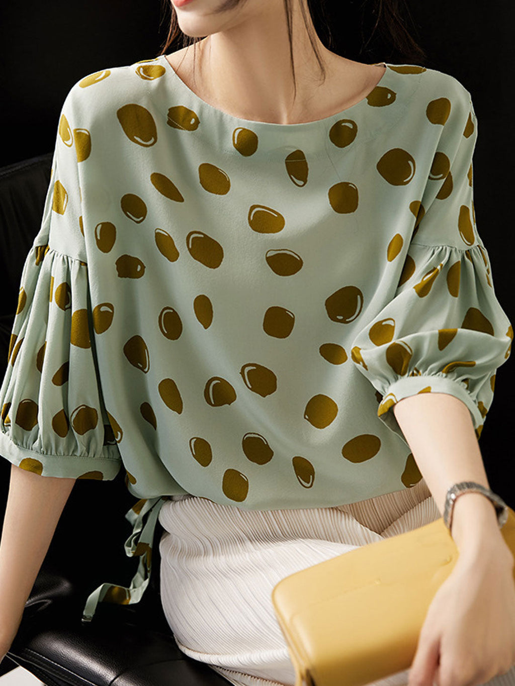Classic Vintage & Enduringly Stylish Top
