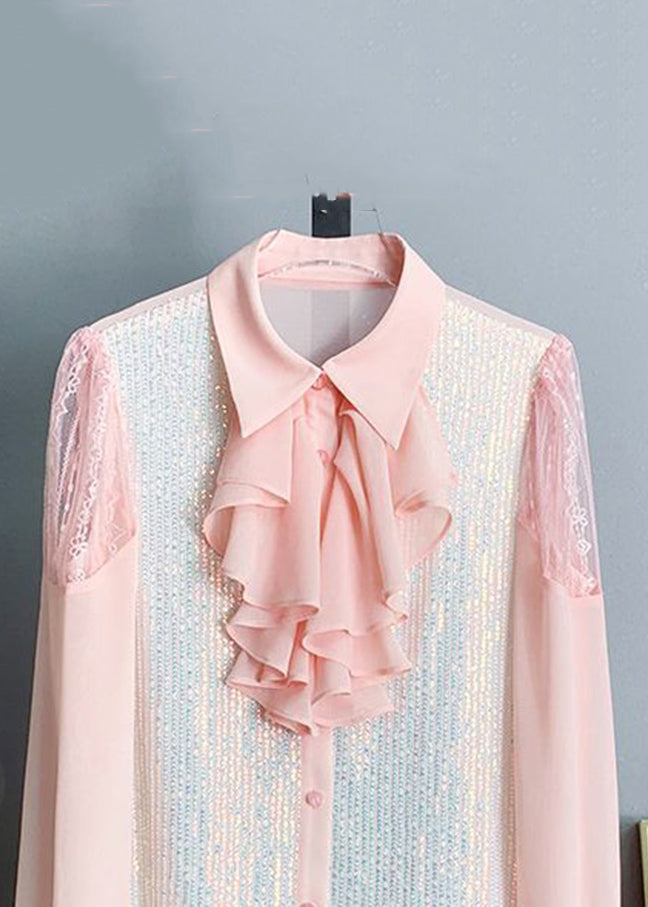 Sophisticated Blouse with a Clean Classic Look