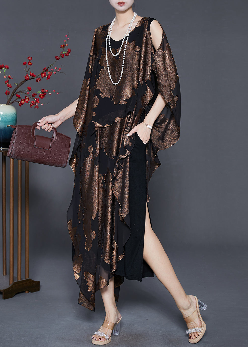 Classic Vintage Dress with a Flattering Fit