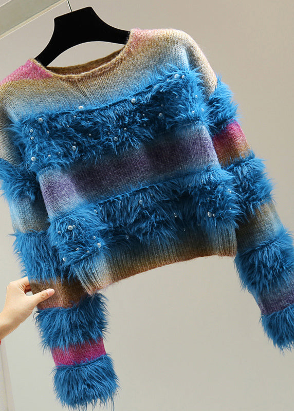Gracefully Styled Sweater for Any Occasion