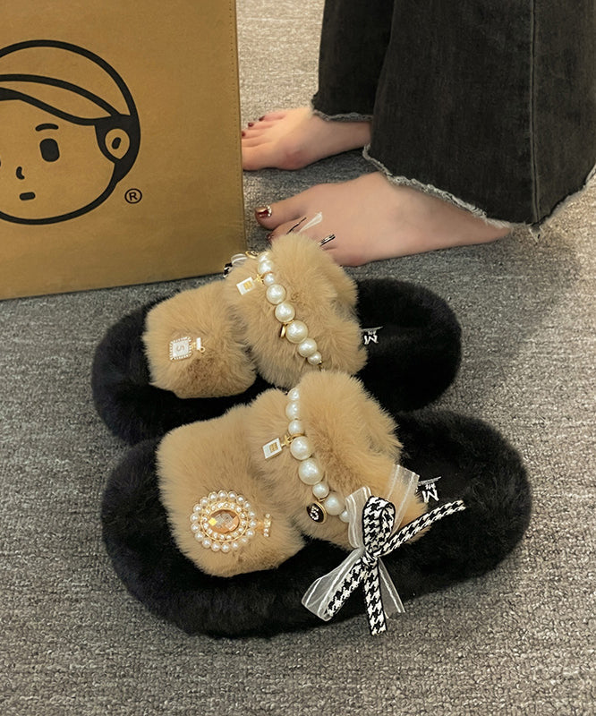 Graceful Orthopedic Sandals for Modern Look