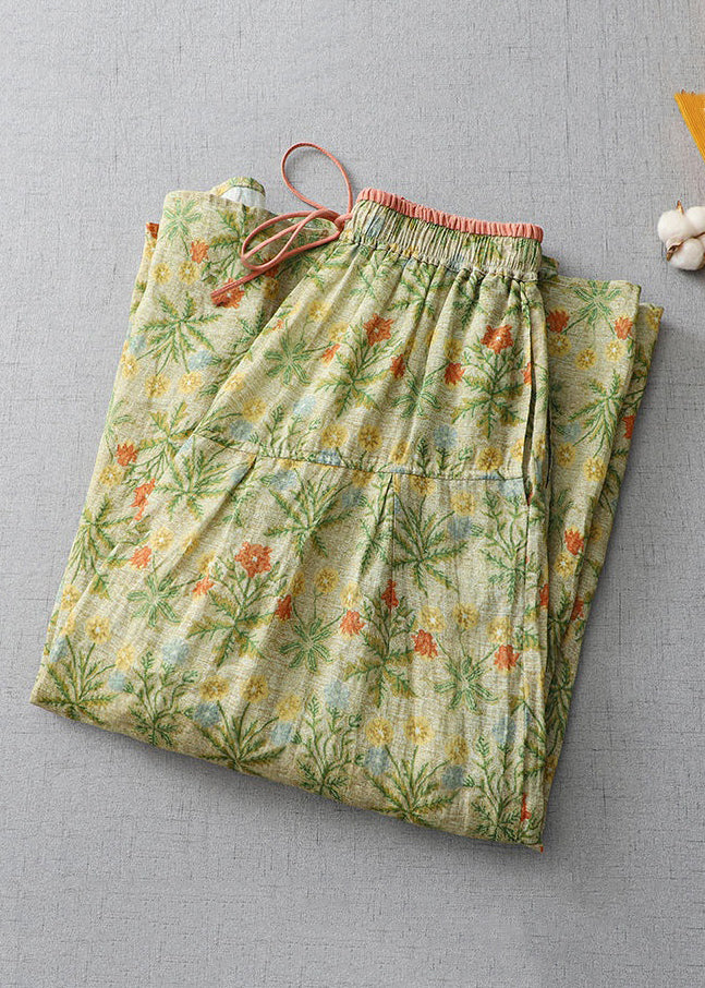 Classic Vintage Pants with a Flattering Fit