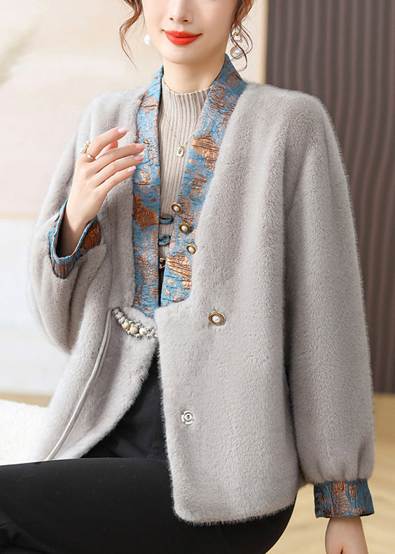 Beautifully Crafted Coat in a Classic Style
