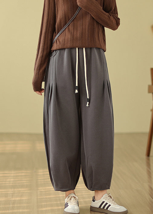 Elegantly Styled Pants for Everyday Wear