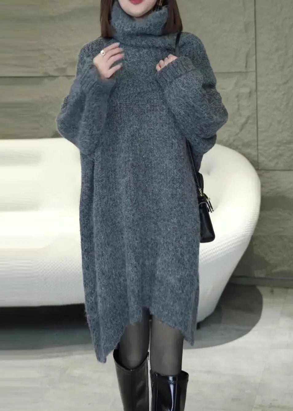 Classic Vintage Sweater with a Flattering Fit
