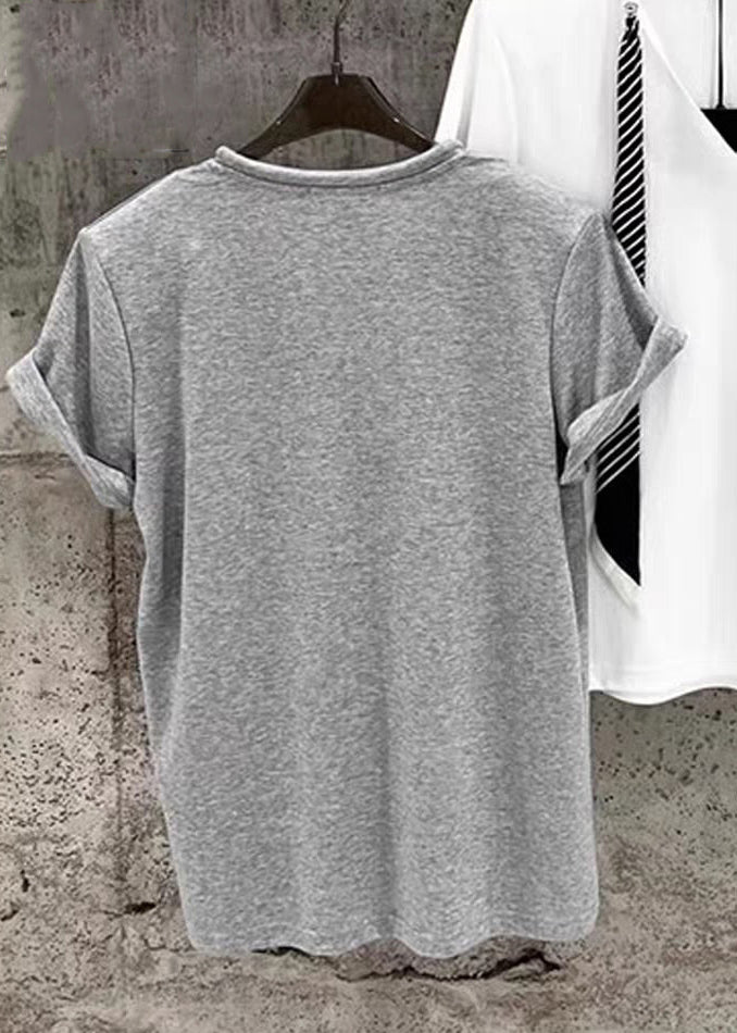 Classic Vintage Shirt with a Flattering Fit