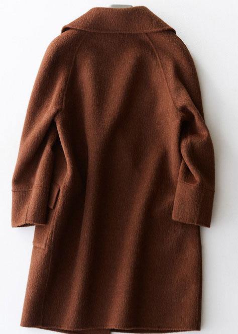 Gracefully Styled Jacket for Any Occasion